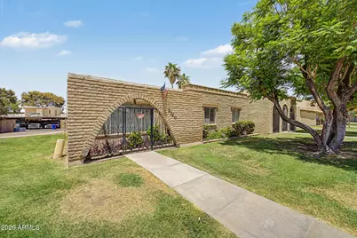 2120 E Villa Court, Tempe, AZ 85282 - Photo 1