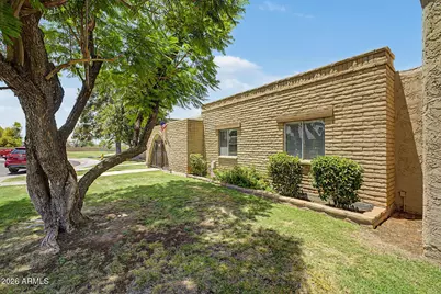 2120 E Villa Court, Tempe, AZ 85282 - Photo 6