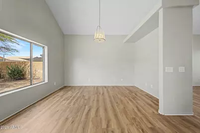 8002 W Preston Lane, Phoenix, AZ 85043 - Photo 8