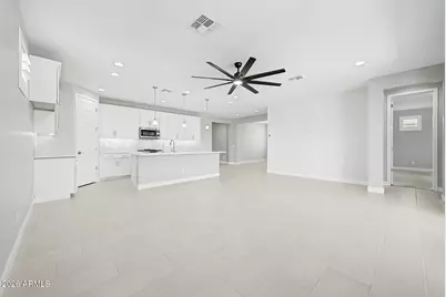 17822 W Oregon Avenue, Litchfield Park, AZ 85340 - Photo 14
