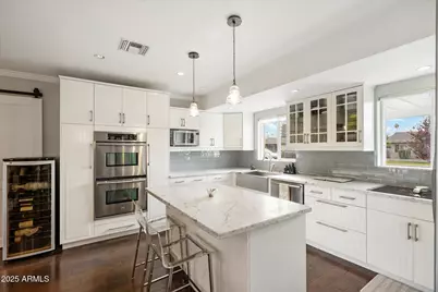 3328 E Turney Avenue, Phoenix, AZ 85018 - Photo 12