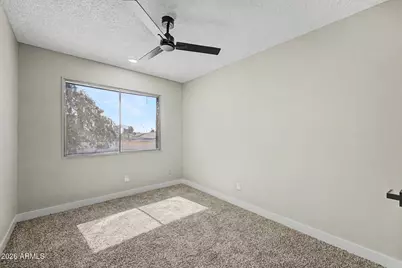 4107 W Wonderview Road, Phoenix, AZ 85019 - Photo 20