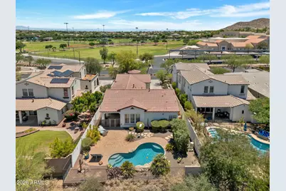 20754 W Sunrise Court, Buckeye, AZ 85396 - Photo 32
