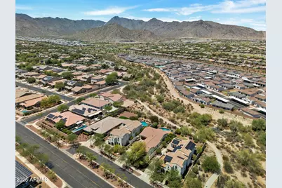 20754 W Sunrise Court, Buckeye, AZ 85396 - Photo 36