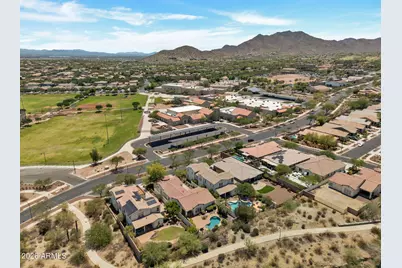 20754 W Sunrise Court, Buckeye, AZ 85396 - Photo 38