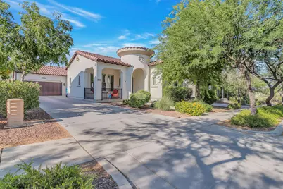 20754 W Sunrise Court, Buckeye, AZ 85396 - Photo 2