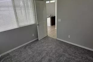 2253 S Wallrade Ln, Gilbert, AZ 85295 - Photo 14