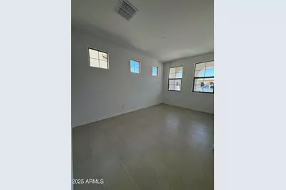 17613 W Georgia Avenue, Litchfield Park, AZ 85340 - Photo 6