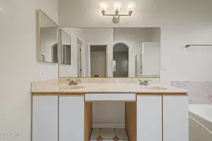 19003 N 12th Dr, Phoenix, AZ 85027 - Photo 14
