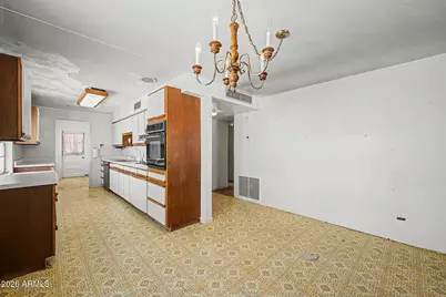 835 N Robson --, Mesa, AZ 85201 - Photo 6
