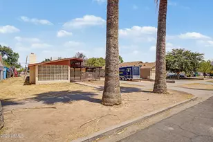835 N Robson, Mesa, AZ 85201 - Photo 2