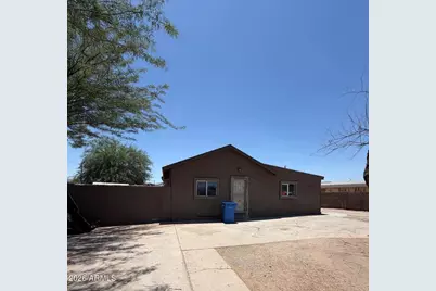 1709 E Encinas Lane, Phoenix, AZ 85040 - Photo 2