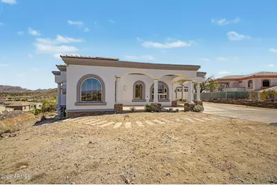 1823 E Windrose Drive, Phoenix, AZ 85022 - Photo 2
