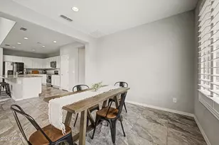 5819 N 88th Ln, Glendale, AZ 85305 - Photo 14
