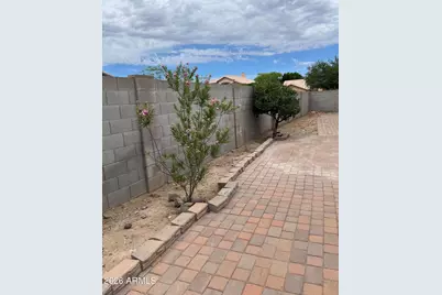 407 W Helena Drive, Phoenix, AZ 85023 - Photo 10