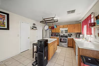 1213 S Boulder Street #B, Gilbert, AZ 85296 - Photo 12