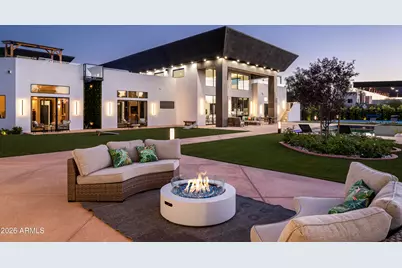 8402 E Cactus Wren Road, Scottsdale, AZ 85250 - Photo 2