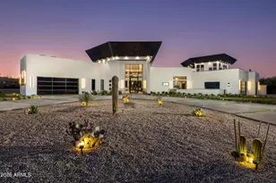 8402 E Cactus Wren Rd, Scottsdale, AZ 85250 - Photo 2