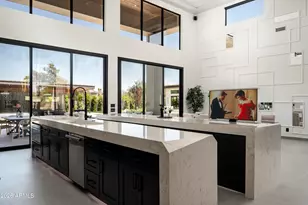 8402 E Cactus Wren Rd, Scottsdale, AZ 85250 - Photo 22