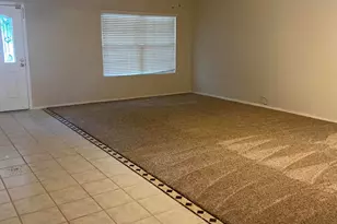12527 N 57th Ave, Glendale, AZ 85304 - Photo 6