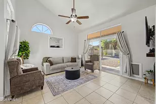 1717 E Greenway Cir, Phoenix, AZ 85042 - Photo 2
