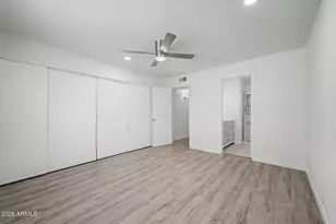 5236 W Peoria Ave, Glendale, AZ 85302 - Photo 16