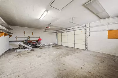 11413 N 56th Avenue, Glendale, AZ 85304 - Photo 24