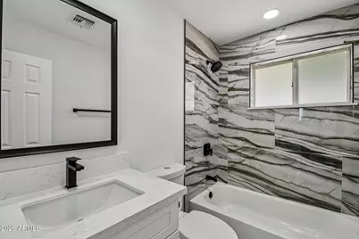 10258 N 18th Avenue, Phoenix, AZ 85021 - Photo 10