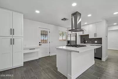 10258 N 18th Avenue, Phoenix, AZ 85021 - Photo 16