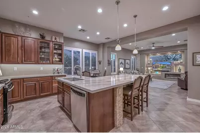 12927 W Quail Track Drive, Peoria, AZ 85383 - Photo 6