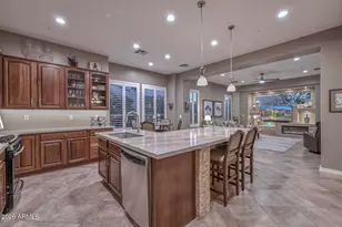 12927 W Quail Track Dr, Peoria, AZ 85383 - Photo 6