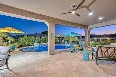 12927 W Quail Track Drive, Peoria, AZ 85383 - Photo 14