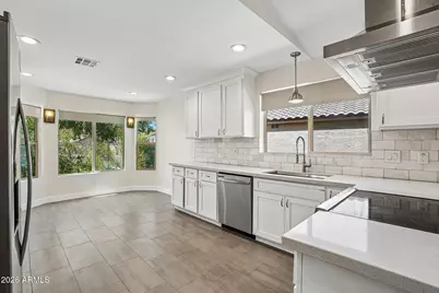 17181 N 52nd Avenue, Glendale, AZ 85308 - Photo 8