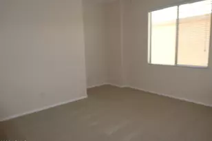 9184 W Meadow Dr, Peoria, AZ 85382 - Photo 8