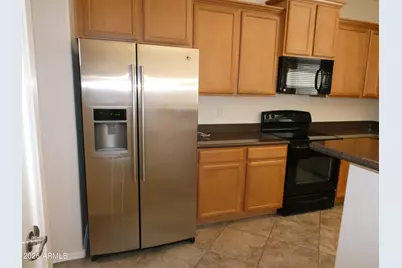 9184 W Meadow Drive, Peoria, AZ 85382 - Photo 6