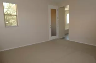 9184 W Meadow Dr, Peoria, AZ 85382 - Photo 10