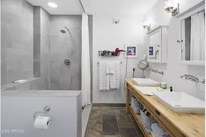 11242 N 44th Court, Phoenix, AZ 85028 - Photo 26