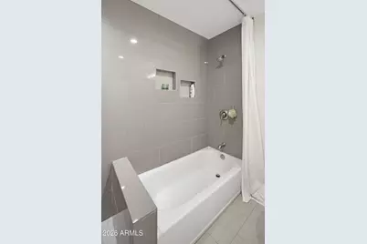 11242 N 44th Court, Phoenix, AZ 85028 - Photo 32