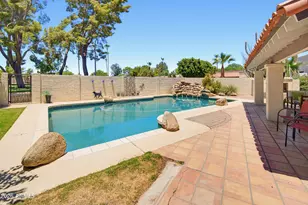 11242 N 44th Ct, Phoenix, AZ 85028 - Photo 38