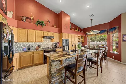7156 W Willow Avenue, Peoria, AZ 85381 - Photo 4