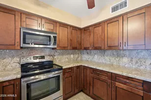 4901 W Seldon Ln, Glendale, AZ 85302 - Photo 18