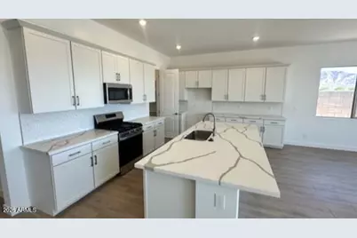 20350 N 222nd Drive, Surprise, AZ 85387 - Photo 2