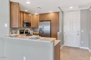5450 E Deer Valley Dr, Phoenix, AZ 85054 - Photo 16