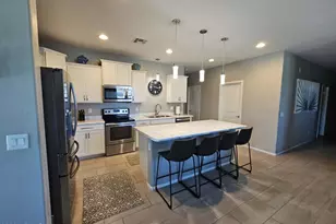7121 W Solano Dr N, Glendale, AZ 85303 - Photo 8