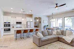 12332 W Milton Dr, Peoria, AZ 85383 - Photo 18