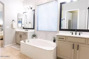 12332 W Milton Dr, Peoria, AZ 85383 - Photo 26