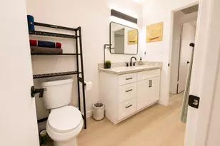 18240 N 32nd Ln, Phoenix, AZ 85053 - Photo 12