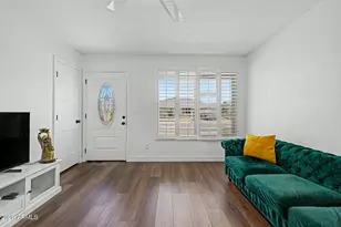 3524 E Angela Dr, Phoenix, AZ 85032 - Photo 6