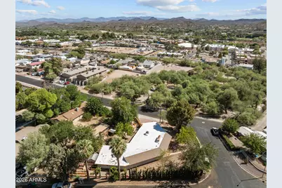 294 S Jefferson Street, Wickenburg, AZ 85390 - Photo 10
