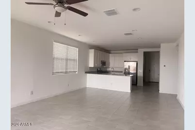 2055 W Bramble Berry Lane, Phoenix, AZ 85085 - Photo 2